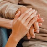 Enhancing Comfort: Care Strategies for Final Life Stages